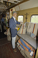 Nachstellung der Arbeit von Postbediensteten in einem Bahnpostwagen - Fotograf - Hamburg - Norderstedt - Ahrensburg - Jörg Nitzsche