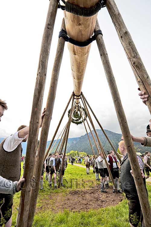 Raising the Maypole in Berchtesgaden - Jörg Nitzsche Hamburg Germany